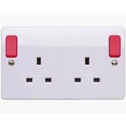 13 A Twin Socket Red - MK