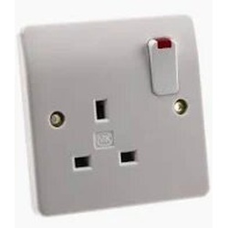 13 A Single Socket - MK