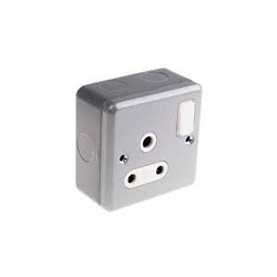 15A Metal Clad Socket