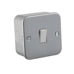 1G 2Way Metal Clad Switch